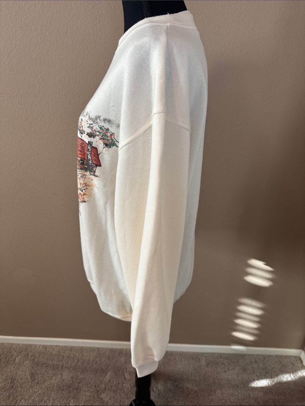 Vintage Cottagecore Painted Fall Country Scene Basic Editions Sweatshirt - Picture 7 of 10